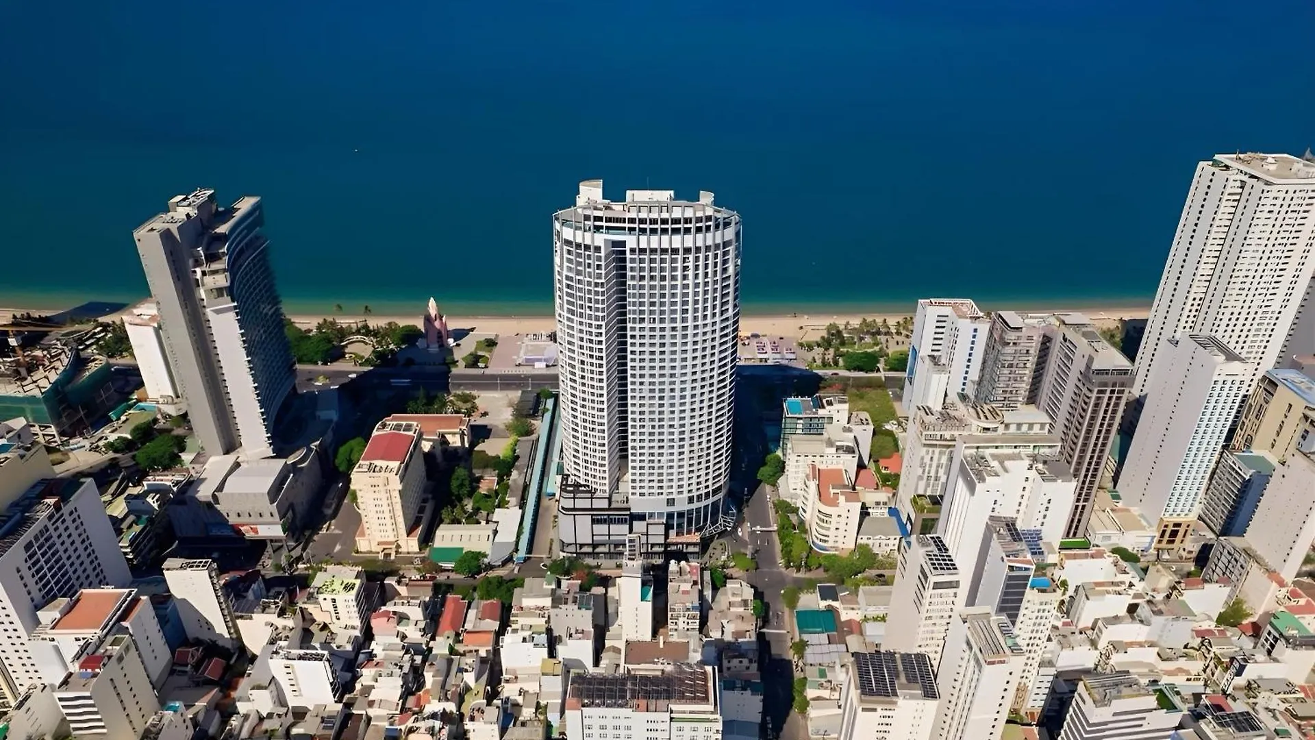 Lyn Panorama Nha Trang Condotel