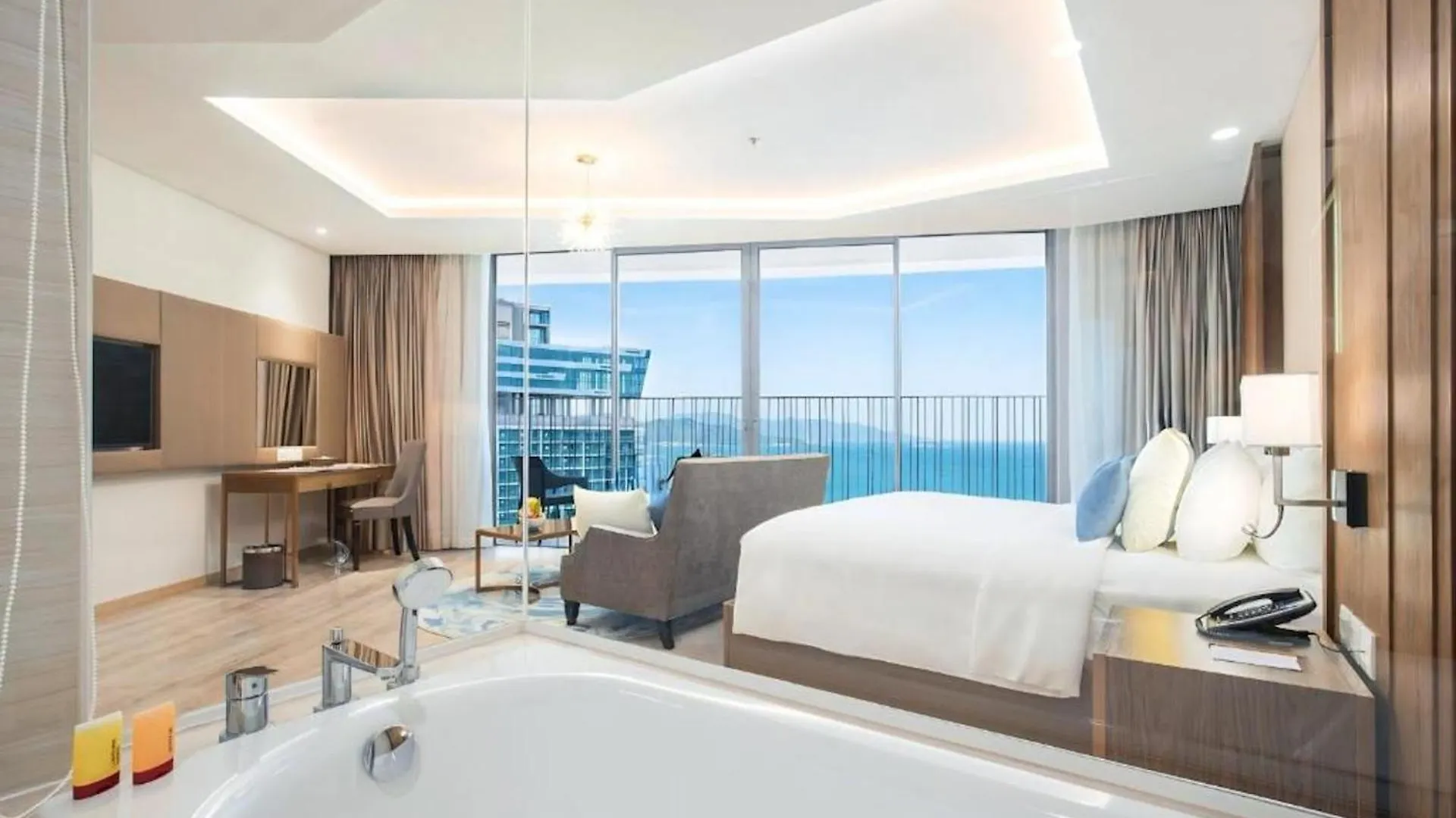 Lyn Panorama Nha Trang Condotel Wietnam