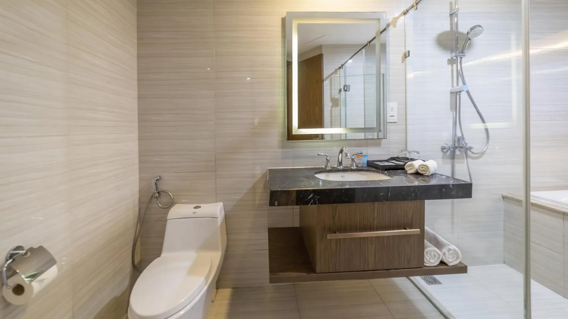 Lyn Panorama Nha Trang Condotel Apartament