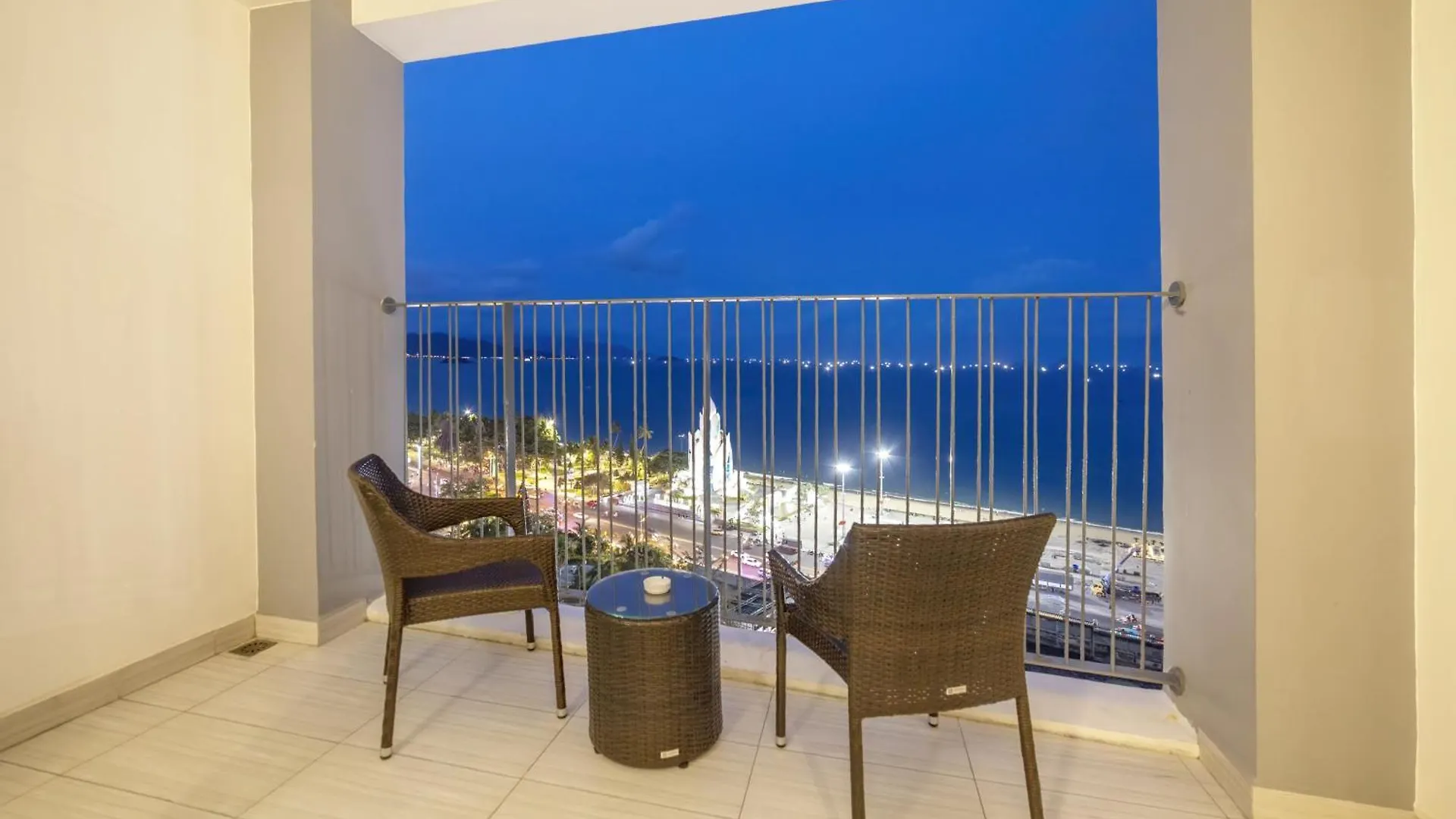 Lyn Panorama Nha Trang Condotel Wietnam